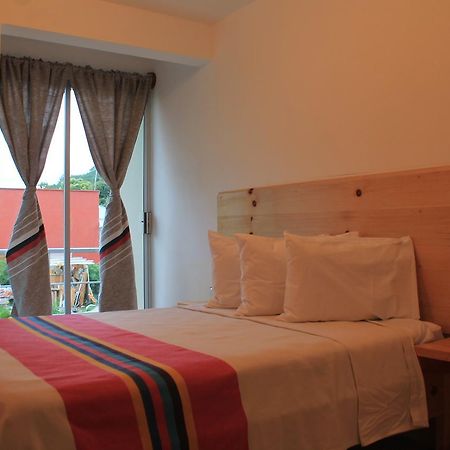 Axkan Click Hotel San Cristóbal de Las Casas Exteriör bild